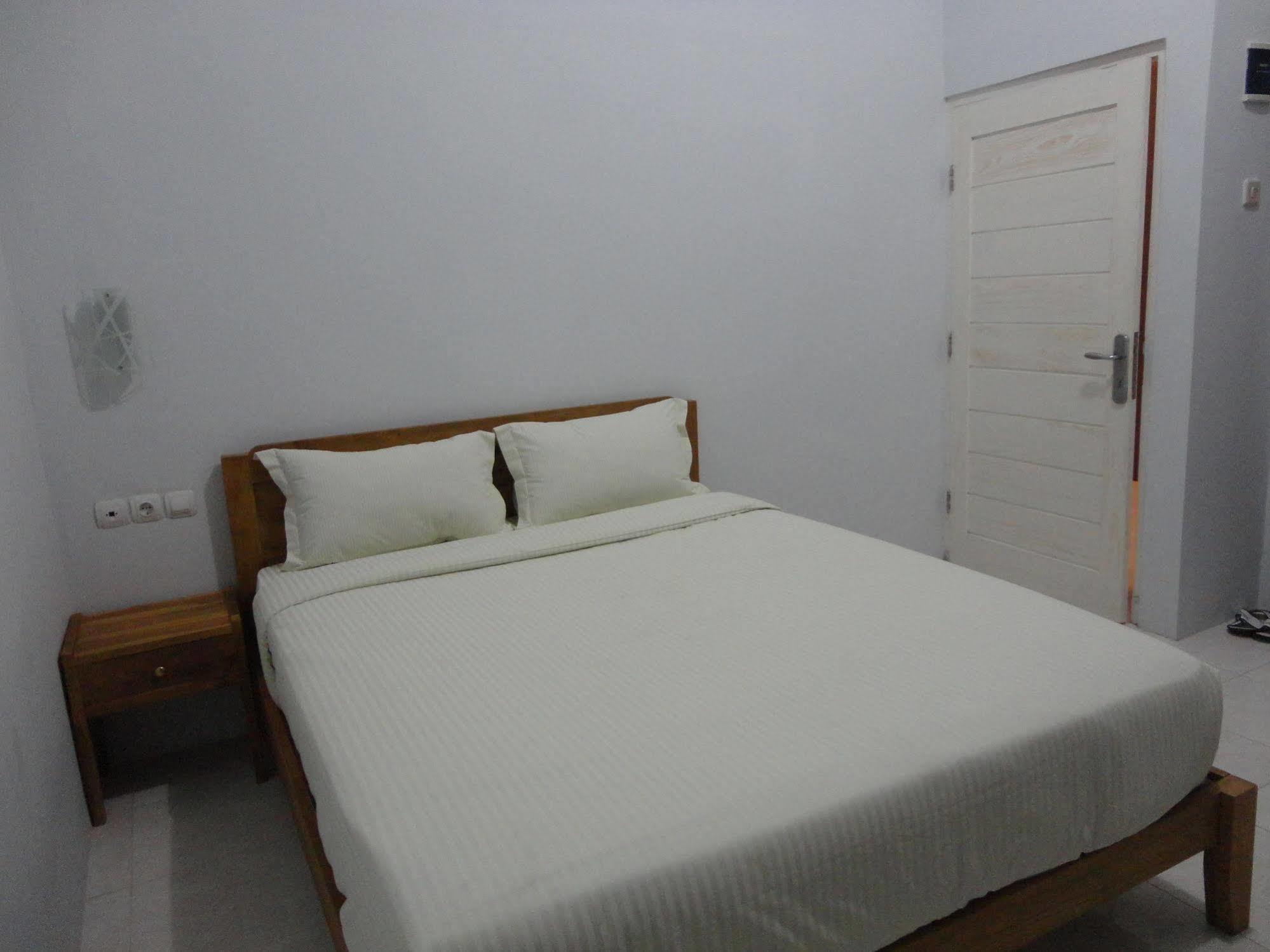 Pendowo Huis Guest House 日惹 外观 照片